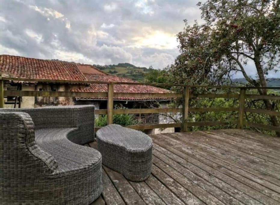 La Casina Roja - Santolaya De Cabranes Villa Arboleya Exterior foto